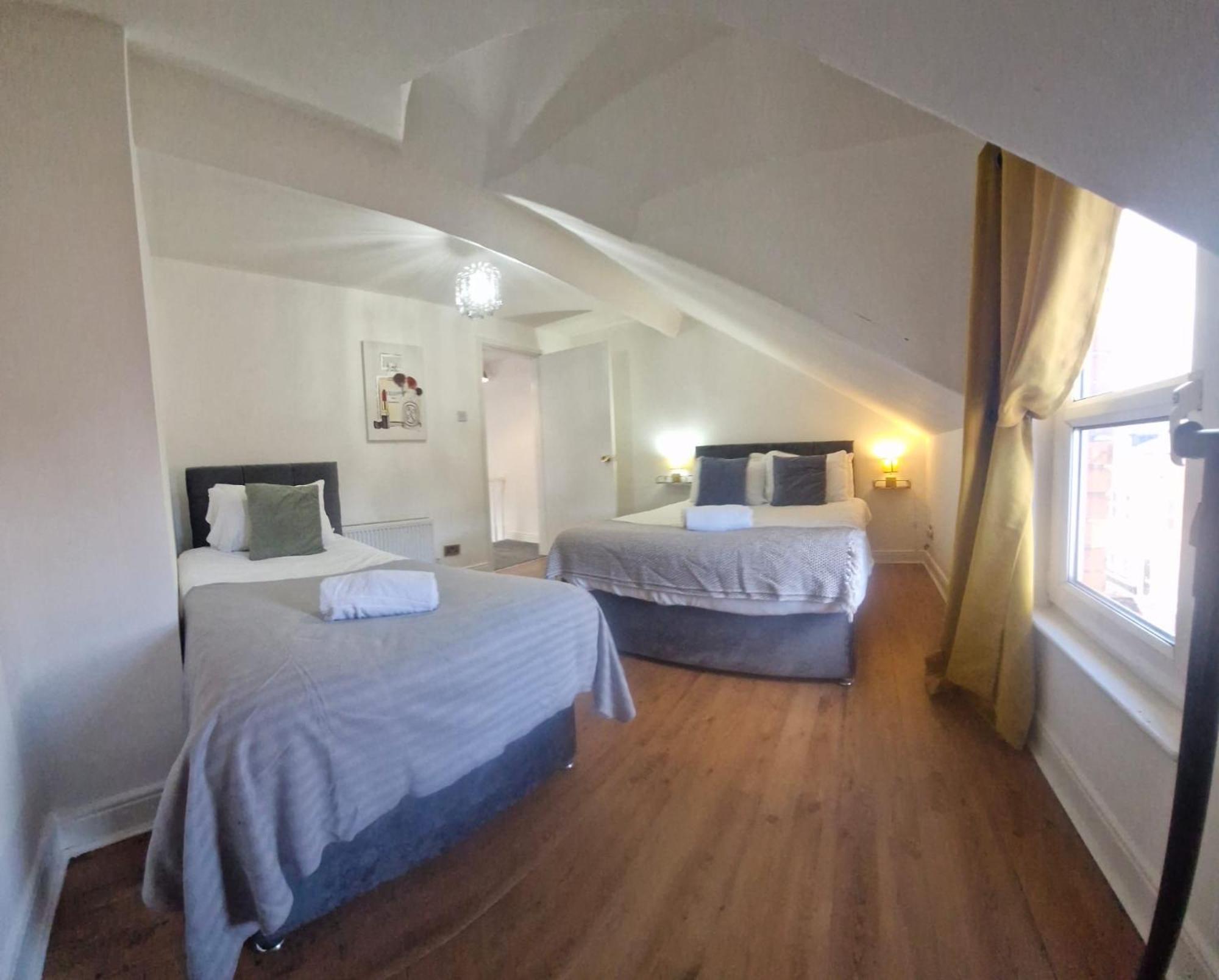 Villa 4Br House Popular Ravenhill Road Belfast Esterno foto