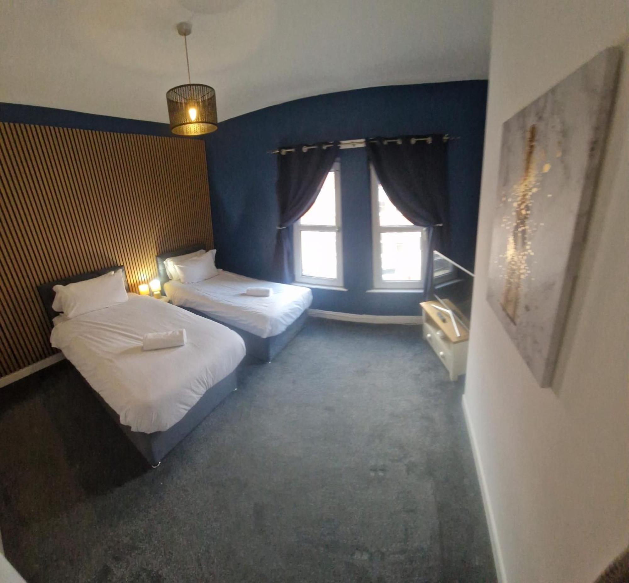Villa 4Br House Popular Ravenhill Road Belfast Esterno foto