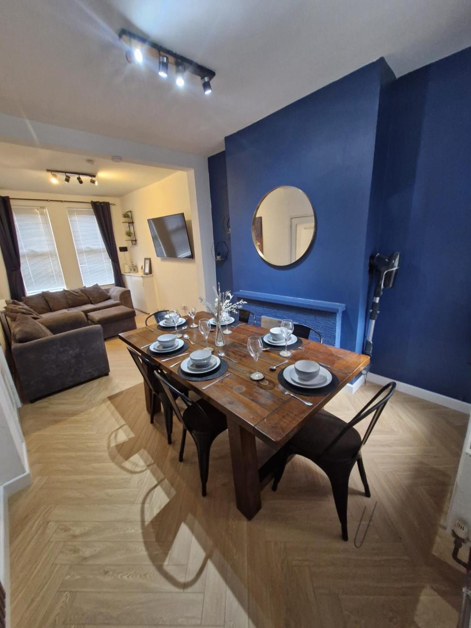 Villa 4Br House Popular Ravenhill Road Belfast Esterno foto